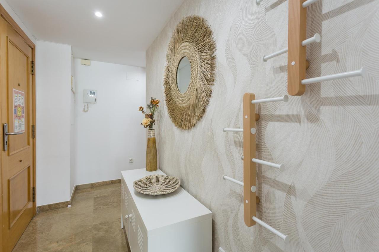 Piso Familiar Cerca Del Centro, Ac Y Wifi Gratis Apartment Valencia Exterior foto