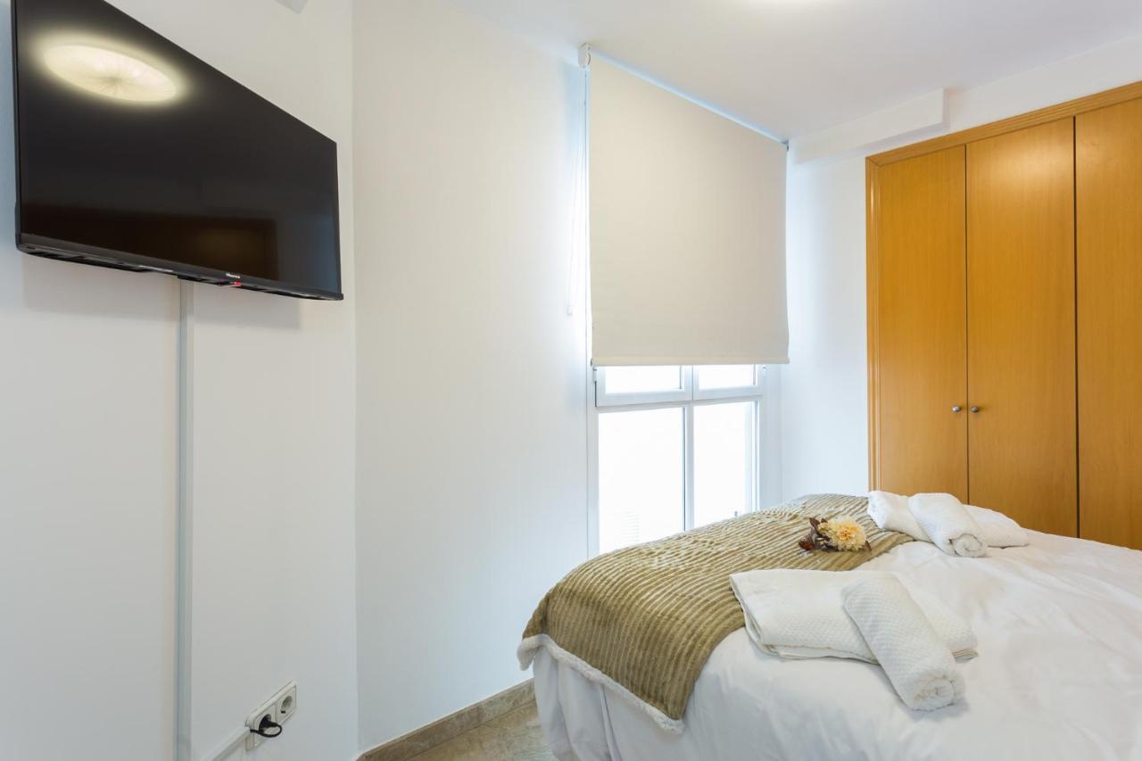 Piso Familiar Cerca Del Centro, Ac Y Wifi Gratis Apartment Valencia Exterior foto