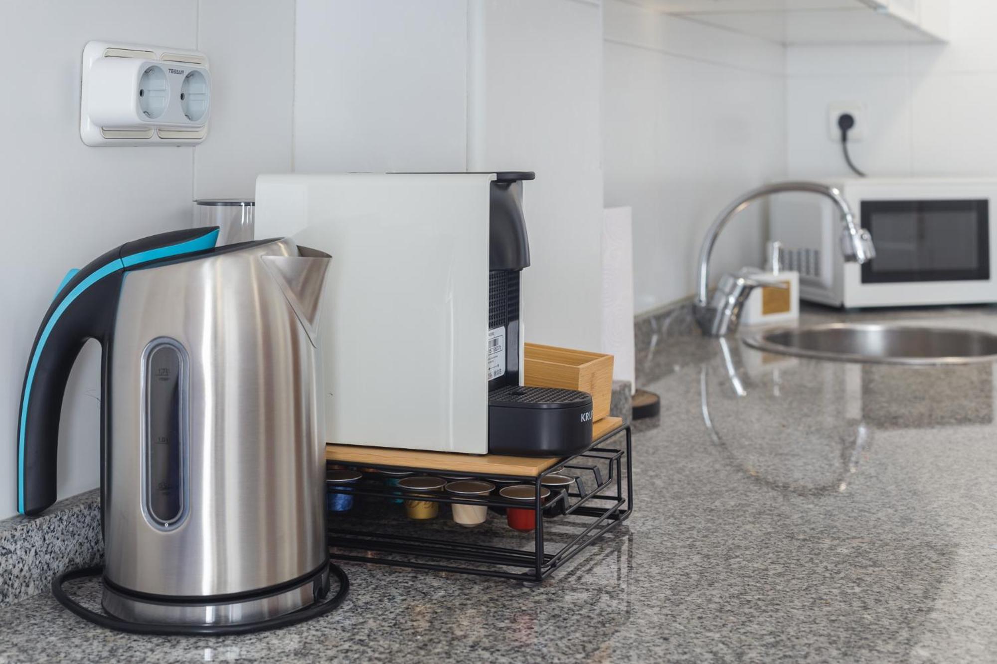 Piso Familiar Cerca Del Centro, Ac Y Wifi Gratis Apartment Valencia Exterior foto